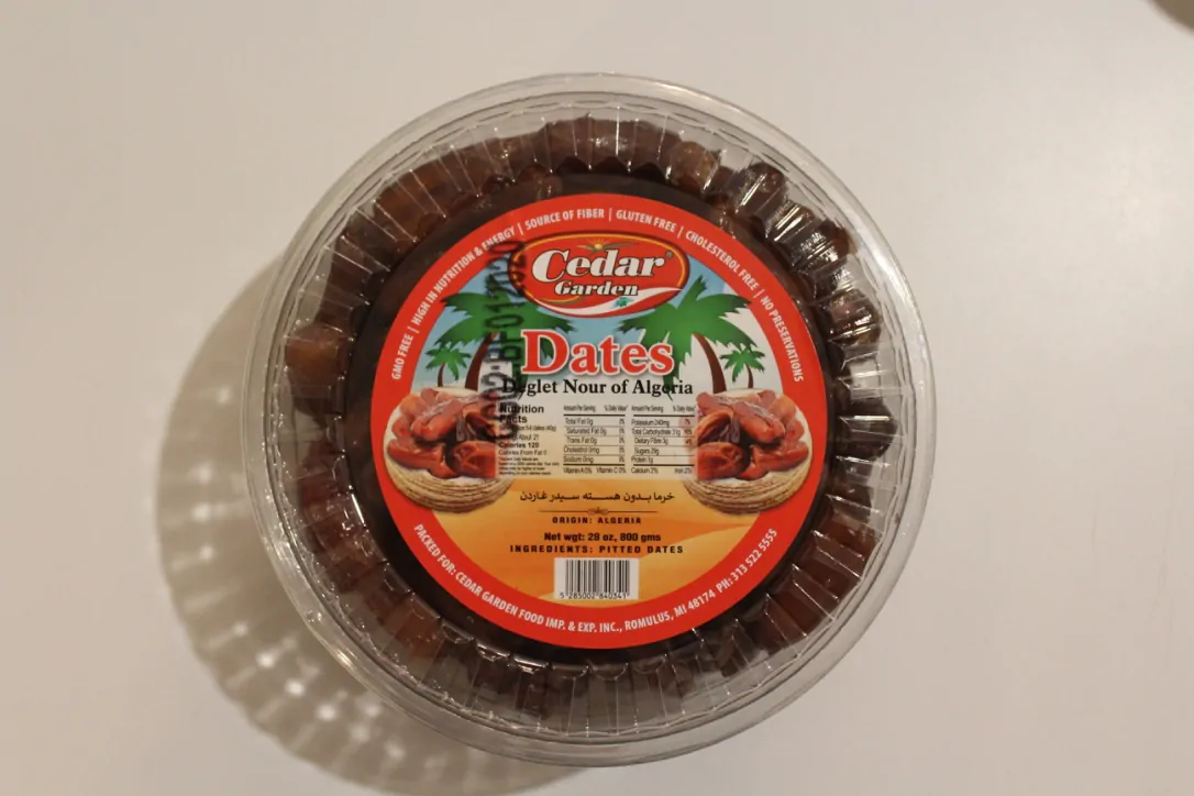 Cedar Garden Pitted Dates